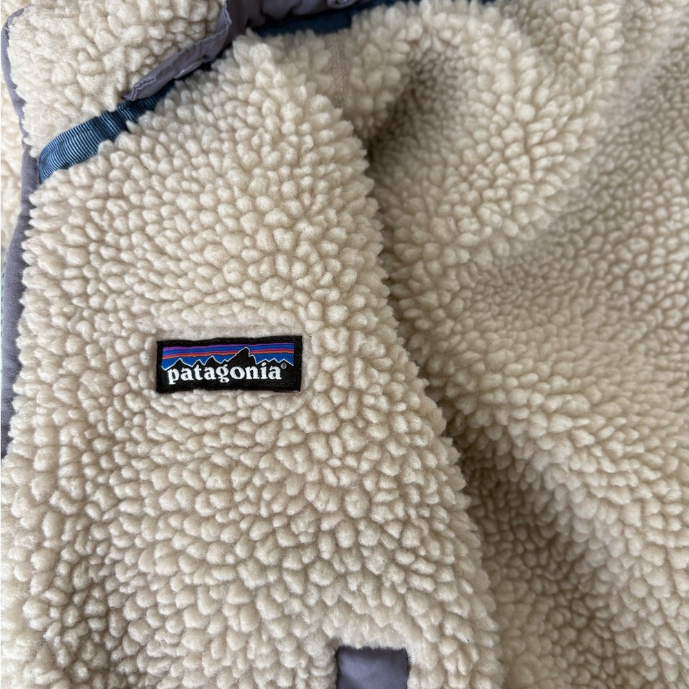 Patagonia Kids Mint Patterned Puffer Jacket - Picture 3 of 3